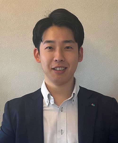 梶河　亮太